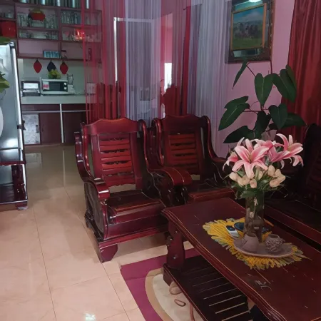 Albert's Transient House