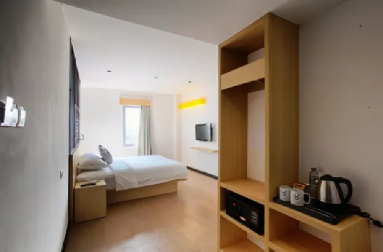 Zodiak Paskal by KAGUM Hotels Hotels near Pasirkaliki