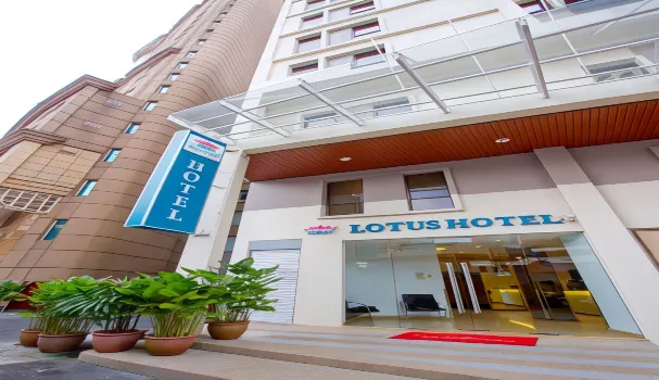 Lotus Hotel Masjid India Hotels near Mansion B Wine Boutique