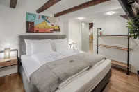 St Georgen-Strasse Studios by Visimo - Design, City, Nature Hotels in Speicher