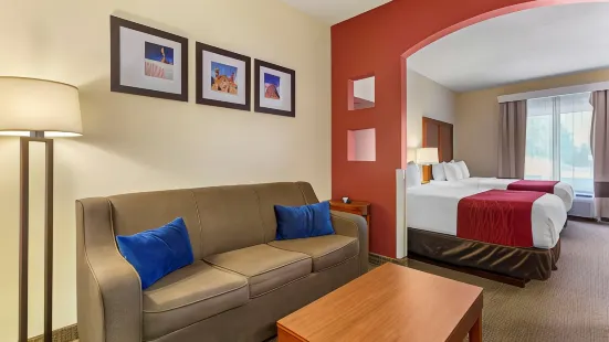 Comfort Inn & Suites