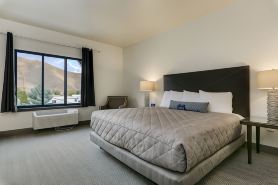 Silver Creek Hotel