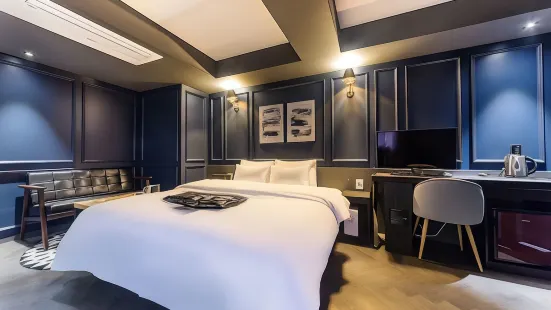 Anyang Premier Hotel XYM