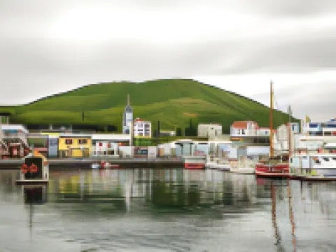 Post-Plaza Guesthouse Hotels in Husavik