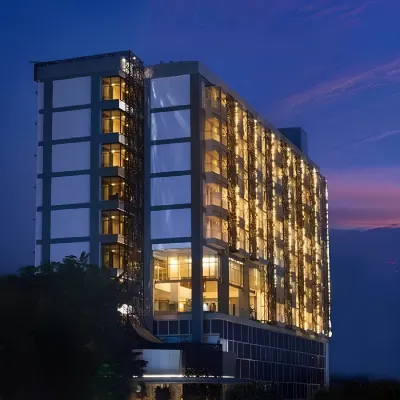 Nemuru Grand Bellevue Radio Dalam Hotels near بوندوك انداه مول