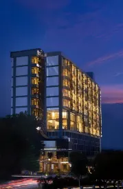 Nemuru Grand Bellevue Radio Dalam