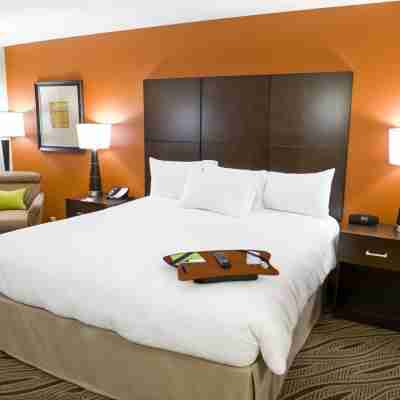 Hampton Inn Evansville/Airport Rooms