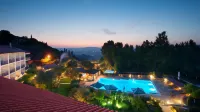Hotel Europa Olympia - Pools