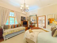 79 on Ridge Hotels in Ashburton