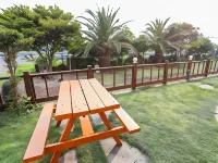 Jun House