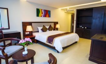 Golden Quang Tri Hotel