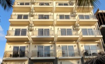ICom Marina Sea View