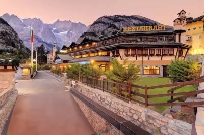 IH Hotels Courmayeur Mont Blanc Hotels in 