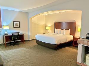 Country Inn & Suites by Radisson, Battle Creek, MI