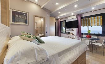 Villa Santa Maria - Luxury Sea View Rooms