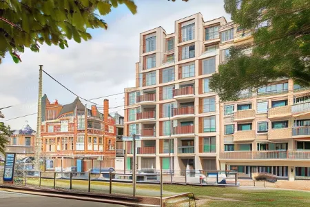 BizStay Walden Отели рядом с достопримечательностью «Prince William V Gallery»