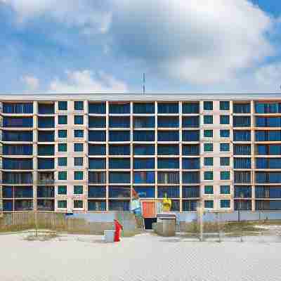 Island Winds West by Brett Robinson Vacations Hotel Exterior