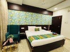 Hotel Elite by Signature Group