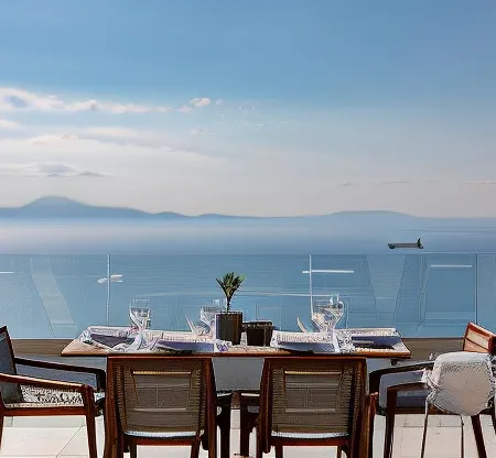 Messinian Icon Hotel & Suites