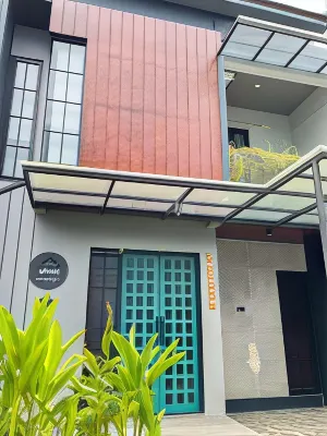 Emerald Guest House London Purwokerto Hotels in Purwokerto