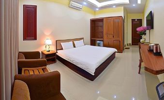 Ruby Hotel