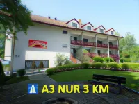 Apparthotel Alte Innbrücke-24Std-Self-Check IN Hotels in Neuhaus am Inn