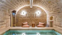 Le Petit Beaumarchais Hotel & Spa