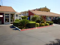 Oasis Inn Sacramento- Elk Grove - Motels