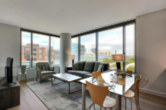 グローバル ラグジュアリー スイーツ アット タウンセンター