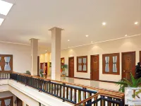 Kertanegara Premium Guest House