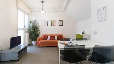 Italianway - Plinio 64 Hotel in zona Istituto Neurologico "Carlo Besta" | Fondazione IRCCS