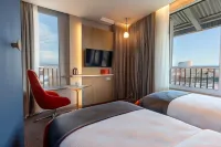 Holiday Inn Express Ljubljana Các khách sạn ở Bezigrad District