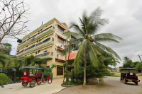 Blue Diamond Guest House - Hostel Hotels in 