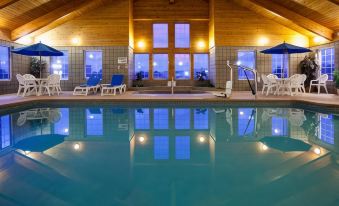 Paynesville Inn & Suites