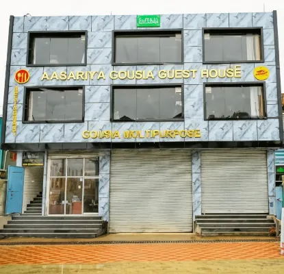 Aasariya Hotel and Restaurant Hôtels à : Baramulla