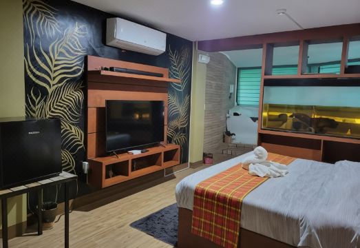 2. 코스타 마드랑카..