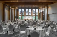 The Malcolm Hotel - 4-Star