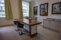 เดอะ คาสเซิล คอลเลคชั่น 14 คุกสตรีท โรงแรมใน