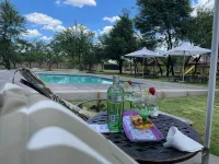 TshiBerry Bed & Breakfast Hotel di Rustenburg