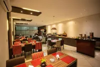 Carlton Plaza Torre Hotels in Araxa