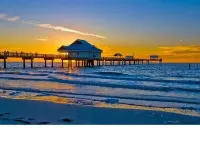 Updated condo just steps to the white sand beaches of Clearwater Beach