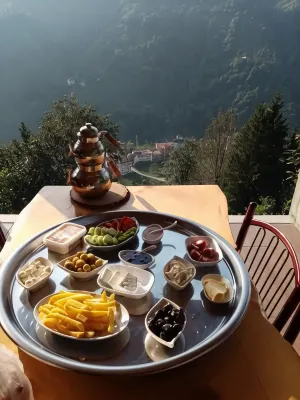 Elva Bungalov - Desayuno