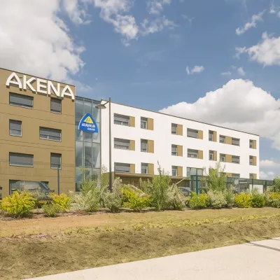 Akena City Reims Bezannes Hotels near La Mine