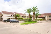 Best Western Pearland Inn Hotels in Pearland