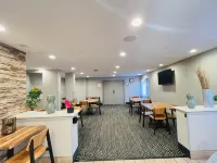 AmericInn by Wyndham Glendale/Milwaukee Hotel a Glendale