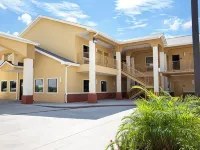 Days Inn & Suites by Wyndham Gonzales TX Hotels near Main St. Marketplace