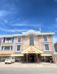 New Hotel Palopo Hotels in Wara