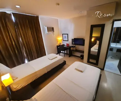 Lorenzzo Suites Hotel Hotels near Miniso Waltermart Makati