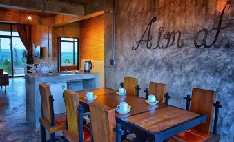Khong Eyes Villa Resort and Spa