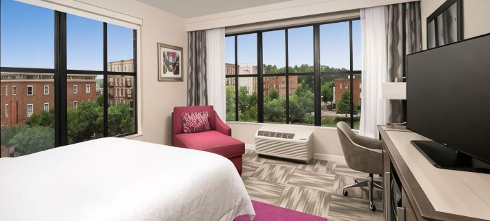 Hampton Inn Huntsville/Village of Providence Hotels in Huntsville